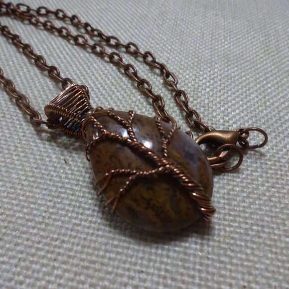 Rustic CARAMEL JASPER Handmade COPPER WIRE-WRAPPED TREE Pendant/Chain #367C - Picture 3 of 3